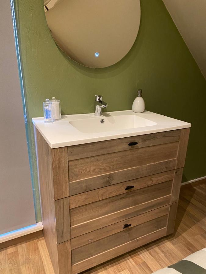 Bed and Breakfast Casadekama Evergem Zimmer foto